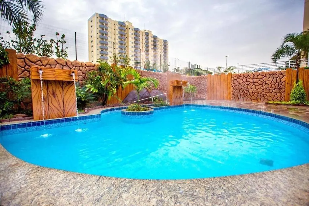 Suite Golden Dolphin Piscinas 24H Caldas Novas Daire