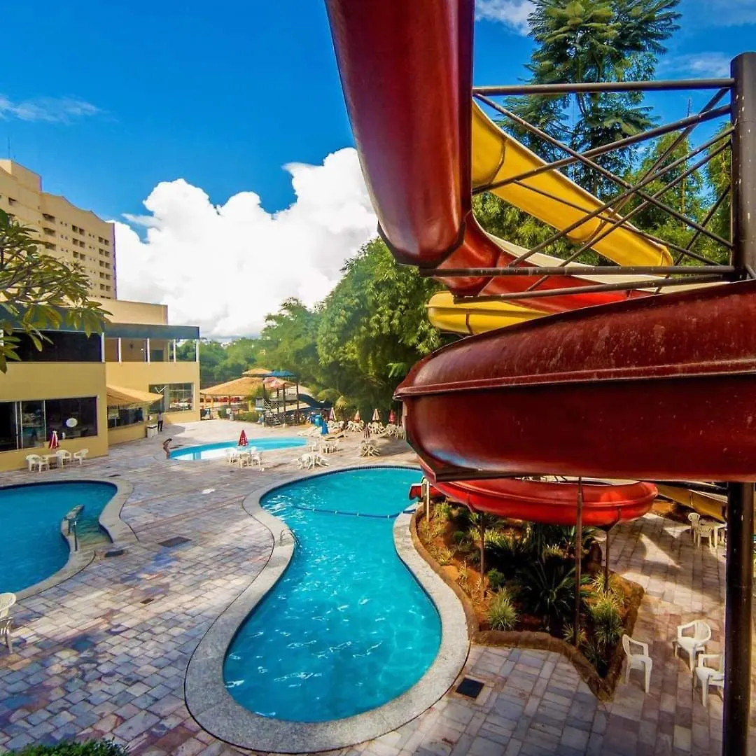 Suite Golden Dolphin Piscinas 24H Caldas Novas Daire